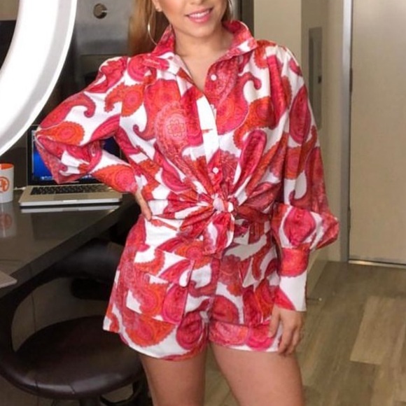 Set of blouse and shorts. - Picture 15 of 16